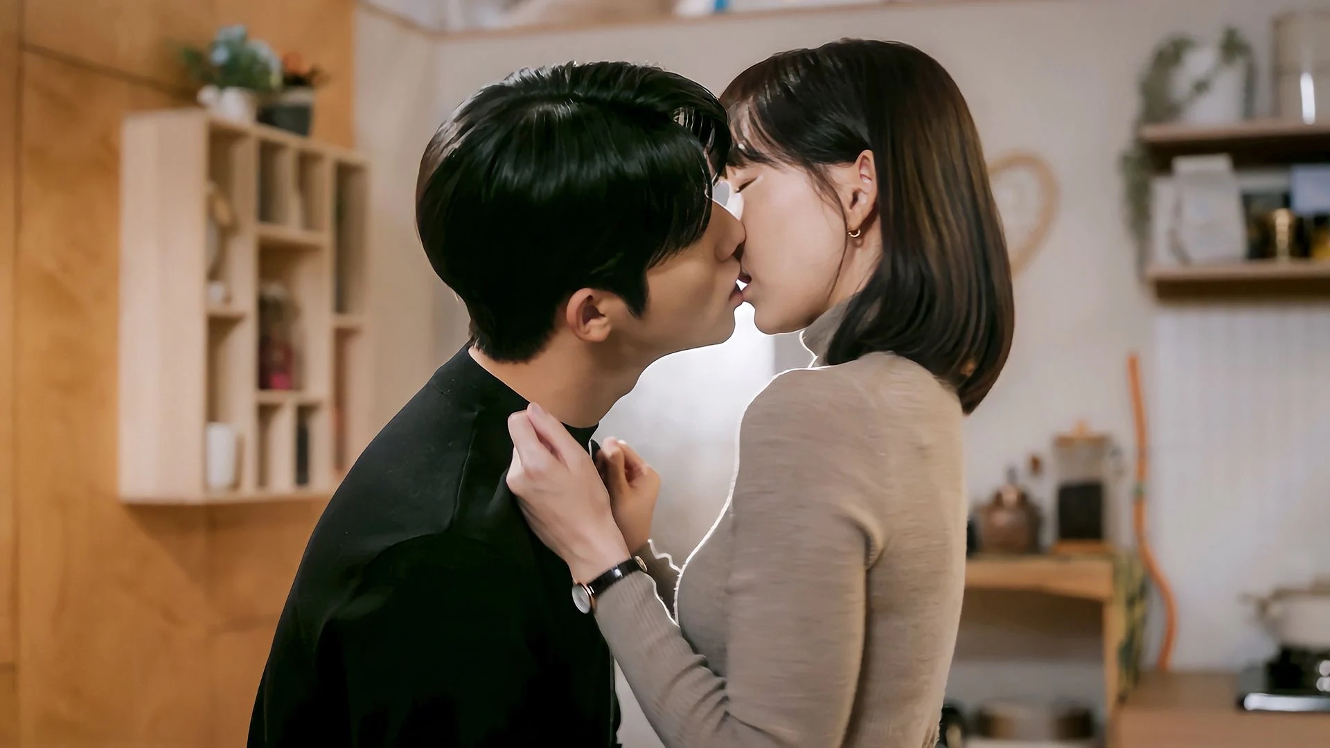 Cinderella at 2AM – Une romance douce mais incomplète / A gentle romance that leaves you wanting more