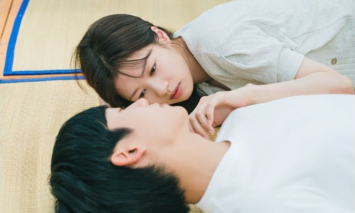 Love next door – Un drama qui fait écho à la vraie vie / A drama that mirrors real life